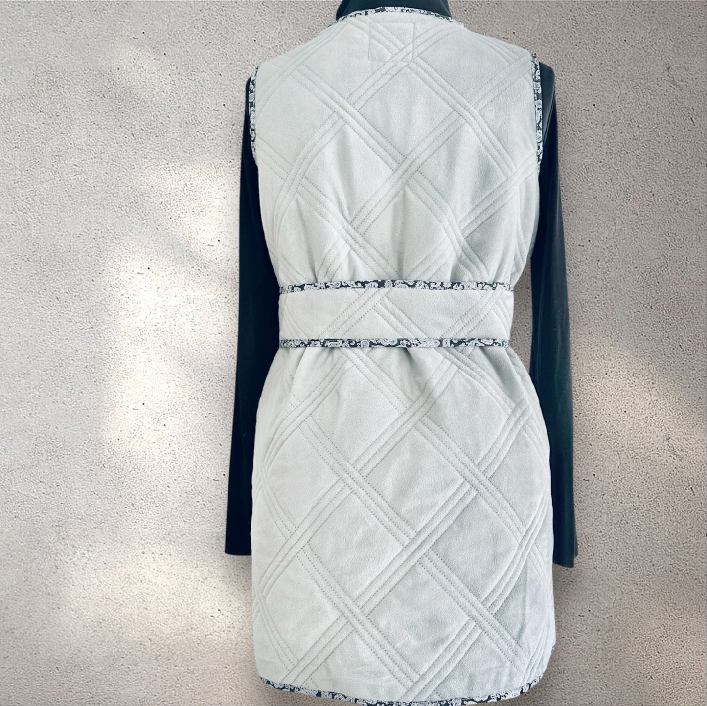 Veste matelassée                                                              Strength & Dignity