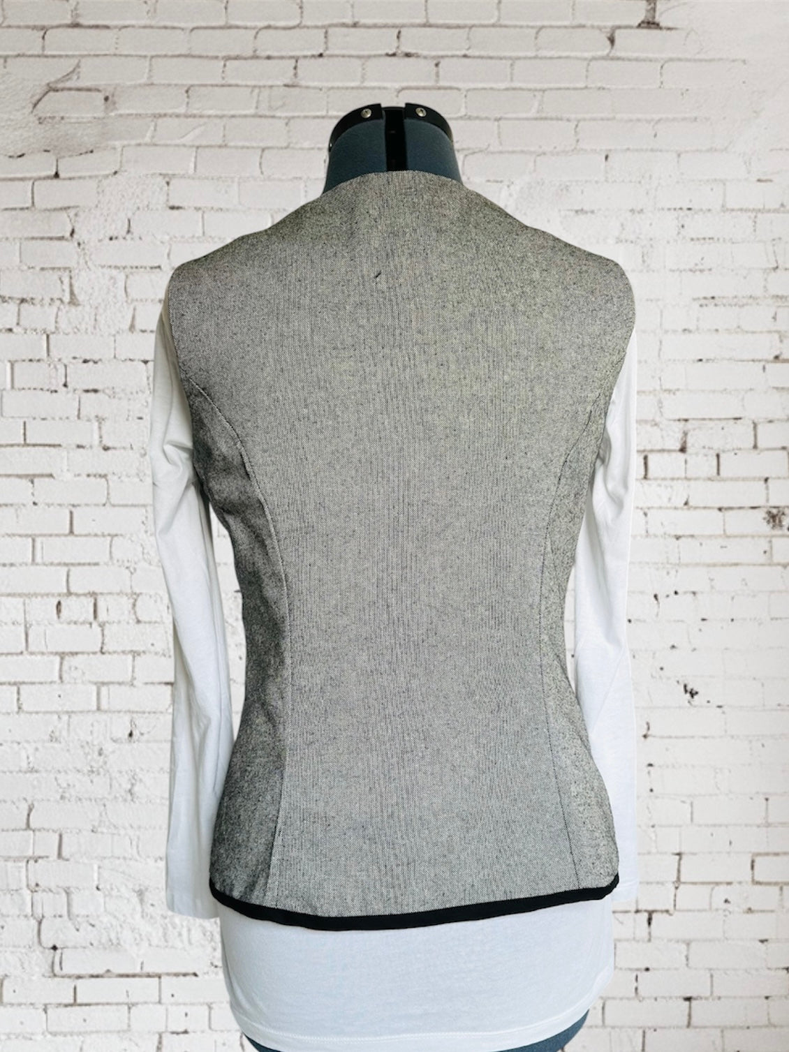 Veste sans manches cache cœur