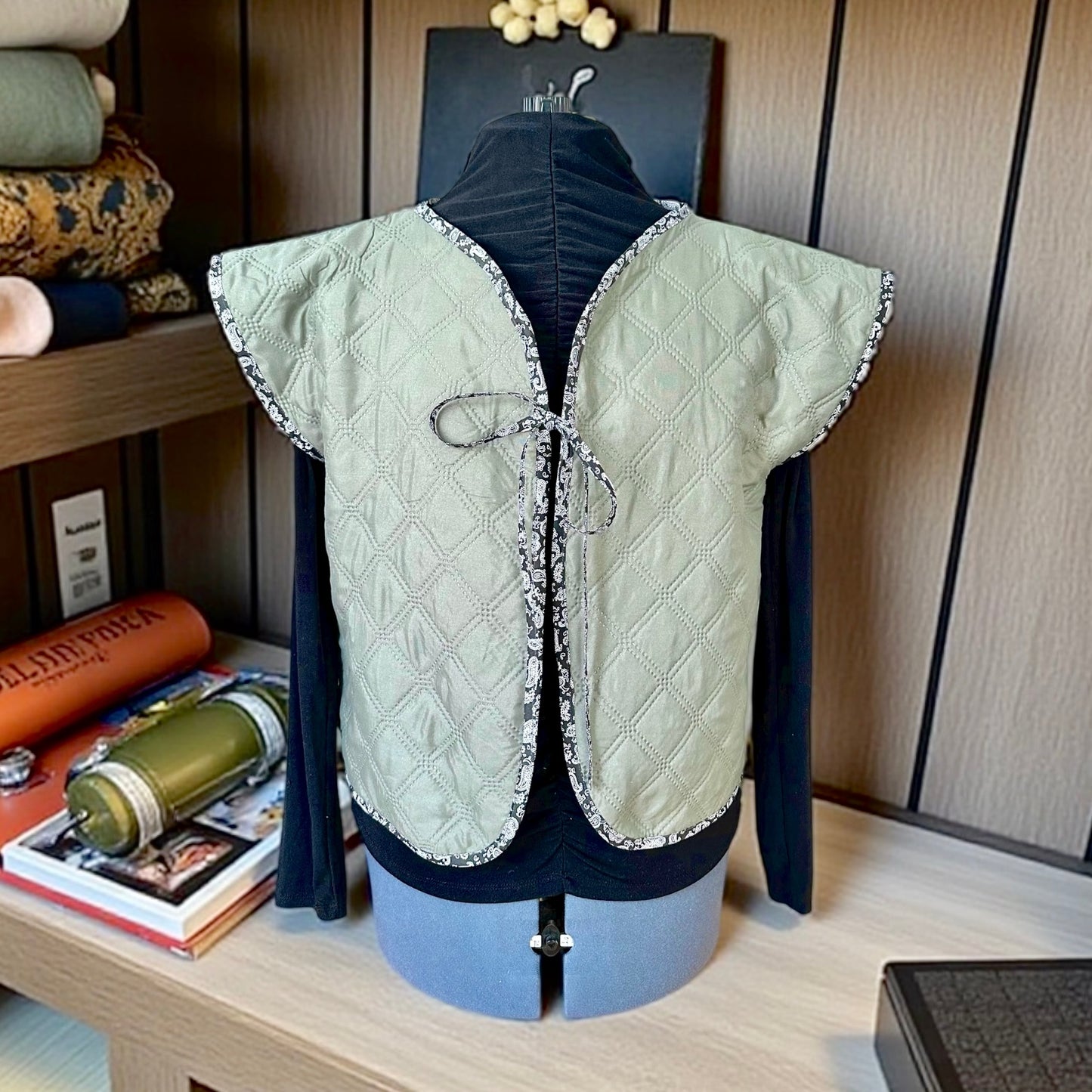 Veste sans manches Paisley