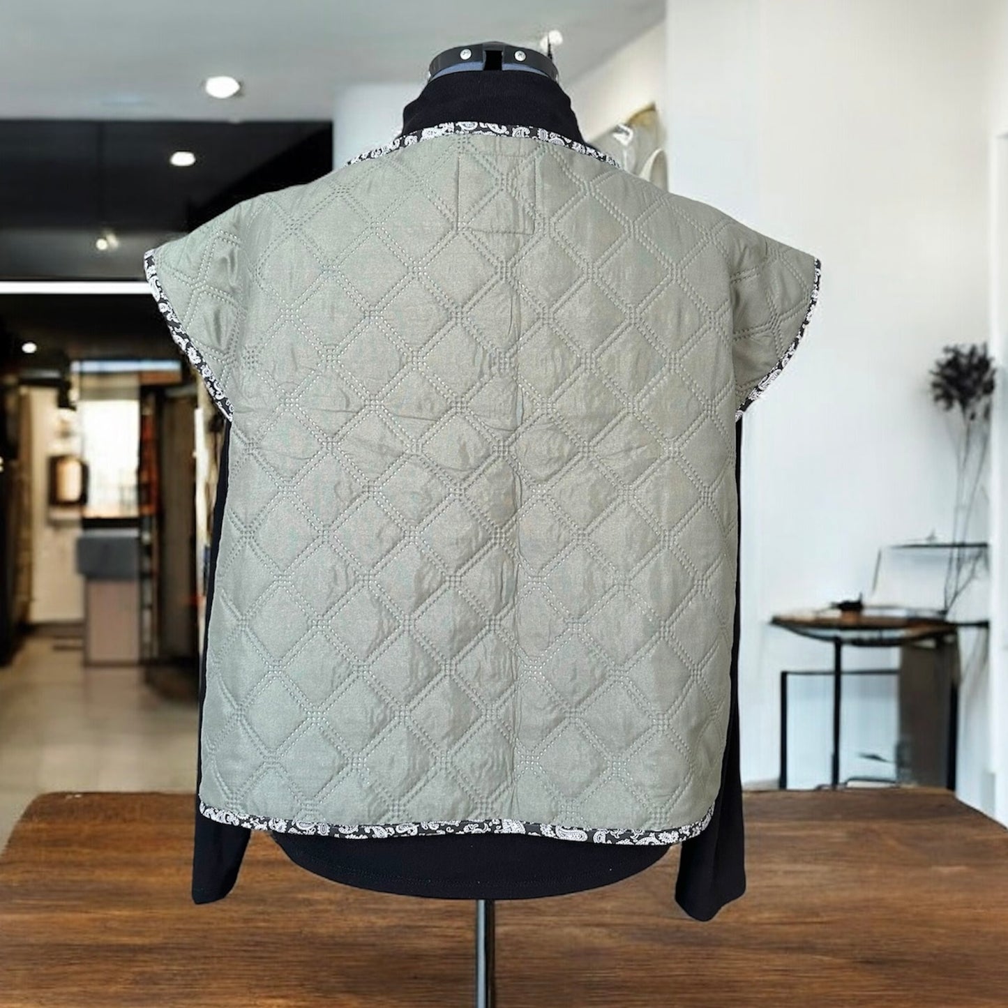 Veste sans manches Paisley