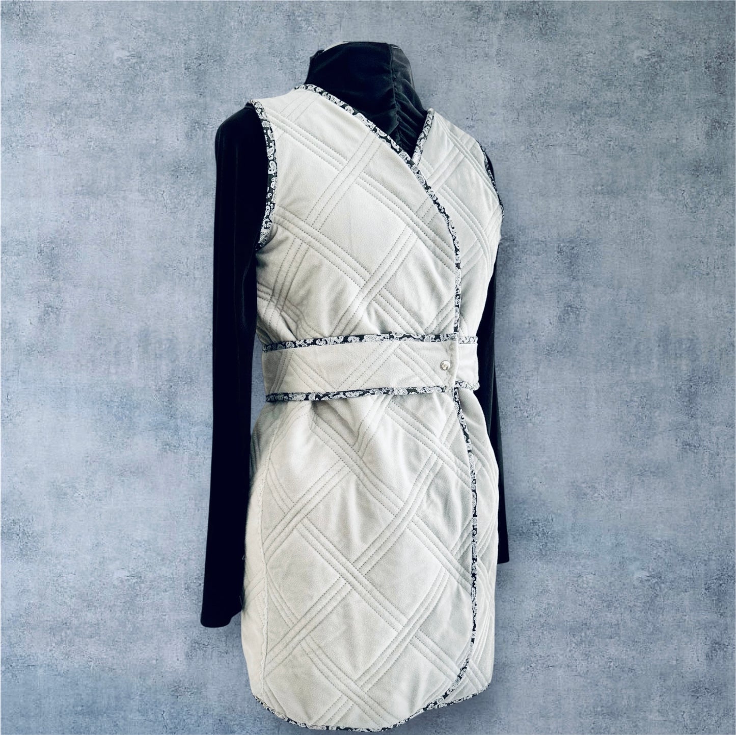 Veste matelassée                                                              Strength & Dignity